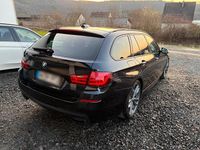 Gebraucht BMW M550 381 PS (280 kW) 2012 Schwarz Limousine