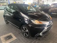 Gebraucht Toyota Aygo X-clusiv 69 PS (50 kW) 2015 Schwarz Kleinwagen