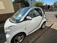 Gebraucht Smart ForTwo Coupé 61 PS (44 kW) 2014 Weiß Kleinwagen