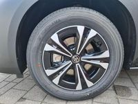 Gebraucht Toyota bZ4X Basis 150 kW (204 PS) 2023 Onxyschwarz SUV