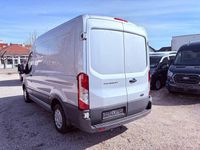 Gebraucht Ford Transit Trend 105 PS (77 kW) 2019 Silber Van / Kleinbus