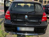 Gebraucht BMW 120 170 PS (125 kW) 2007 Schwarz Kleinwagen