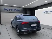 Gebraucht VW Tiguan Move 150 PS (110 kW) 2024 Grau SUV