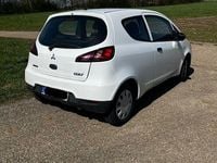 Gebraucht Mitsubishi Colt 75 PS (55 kW) 2012 Weiß Kleinwagen