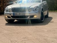 Gebraucht Mercedes E240 177 PS (130 kW) 2002 Grau Limousine