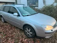 Gebraucht Ford Mondeo 146 PS (107 kW) 2003 Grau Kombi