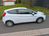 Usata Ford Fiesta 82 CV (60 kW) 2010 Bianco Berlina