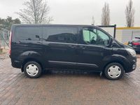 Usado Ford Transit Trend 150 HP (110 kW) 2023 Preto Carrinha