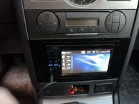 Gebraucht Ford Mondeo Titanium 155 PS (114 kW) 2005 Silber Kombi