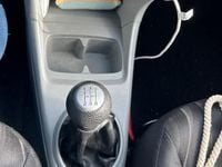 Gebraucht Nissan Pixo 2012 Silber Kleinwagen