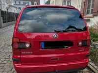 Gebraucht VW Sharan 140 PS (102 kW) 2009 Rot Van / Kleinbus