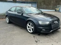 Gebraucht Audi A4 150 PS (110 kW) 2015 Blau Limousine