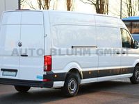 Gebraucht VW Crafter 177 PS (130 kW) 2022 Candyweiß Van
