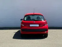 Gebraucht Peugeot 207 Style 95 PS (69 kW) 2011 Rot Limousine