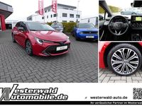Gebraucht Toyota Corolla Hybrid Club 152 PS (111 kW) 2020 Rot Limousine