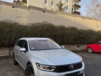 Gebraucht VW Passat Highline 150 PS (110 kW) 2015 Grau Kombi