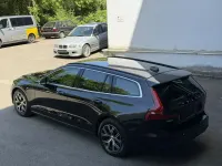 Gebraucht Volvo V60 Core 197 PS (144 kW) 2023 Schwarz Kombi