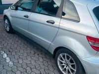 Gebraucht Mercedes B180 110 PS (80 kW) 2008 Silber Van / Kleinbus
