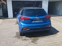 Gebraucht Hyundai i20 Active 101 PS (74 kW) 2020 Blau Kleinwagen