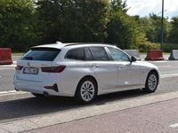 Gebraucht BMW 320e Advantage 204 PS (150 kW) 2021 Weiß Kombi