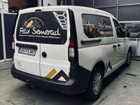 Gebraucht VW Caddy 102 PS (75 kW) 2024 Weiß Van / Kleinbus