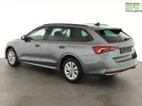 Neu Skoda Octavia Selection 150 PS (110 kW) 2026 Graphite grau metallic Kombi