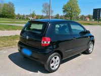 Usata VW Fox 75 CV (55 kW) 2006 Nero Utilitaria
