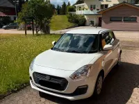 Gebraucht Suzuki Swift Club 90 PS (66 kW) 2019 Weiß Kleinwagen