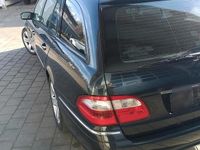 Gebraucht Mercedes E320 204 PS (150 kW) 2004 Blau Kombi