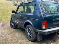 Gebraucht Lada niva 83 PS (61 kW) 2012 Grün SUV
