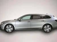 Gebraucht VW Passat R-line 265 PS (194 kW) 2026 Manufacturer Kombi