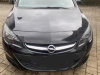 Gebraucht Opel Astra 140 PS (102 kW) 2014 Schwarz Limousine