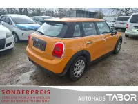 Gebraucht Mini ONE 102 PS (75 kW) 2015 Volcanic orange uni Kleinwagen