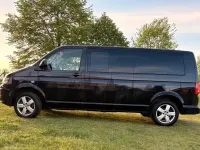 Gebraucht VW Multivan 132 PS (97 kW) 2015 Schwarz Van / Kleinbus