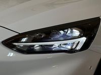 Gebraucht Ford Focus Active 125 PS (91 kW) 2022 Frozen white Kombi