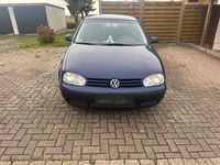 Gebraucht VW Golf IV 75 PS (55 kW) 2003 Blau Kleinwagen