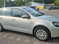 Gebraucht VW Golf VI 105 PS (77 kW) 2010 Grau Limousine