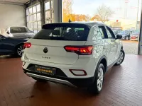 Gebraucht VW T-Roc 110 PS (80 kW) 2022 Weiß SUV