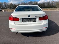 Second-hand BMW 320 184 CP (135 kW) 2014 Alb Berlinǎ