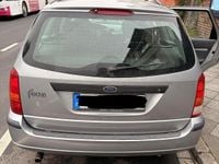 Gebraucht Ford Focus 115 PS (84 kW) 2004 Silber Kombi