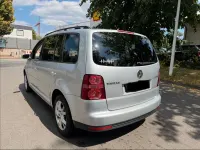 Gebraucht VW Touran 140 PS (102 kW) 2007 Silber Van / Kleinbus