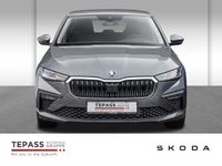 Neu Skoda Scala Drive 116 PS (85 kW) 2025 Grau Kleinwagen
