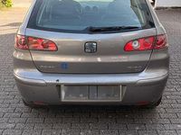 Gebraucht Seat Ibiza 75 PS (55 kW) 2005 Schwarz Kleinwagen