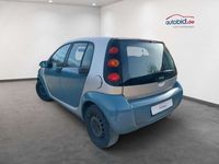 Gebraucht Smart ForFour Passion 75 PS (55 kW) 2005 Tridion safety cell in silver Kleinwagen