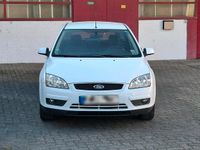 Usata Ford Focus 101 CV (74 kW) 2008 Bianco Station wagon