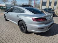 Gebraucht VW Arteon Elegance 239 PS (175 kW) 2020 Pyrit silber (metallic) Limousine