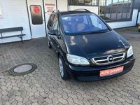 Gebraucht Opel Zafira Njoy 125 PS (91 kW) 2005 Saphirschwarz/black sapphire Van / Kleinbus