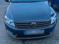 Gebraucht VW Passat 140 PS (102 kW) 2012 Kombi