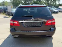 Gebraucht Mercedes E250 204 PS (150 kW) 2012 Violet Kombi