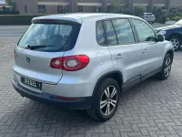 Gebraucht VW Tiguan Trendline 140 PS (102 kW) 2009 Silber SUV